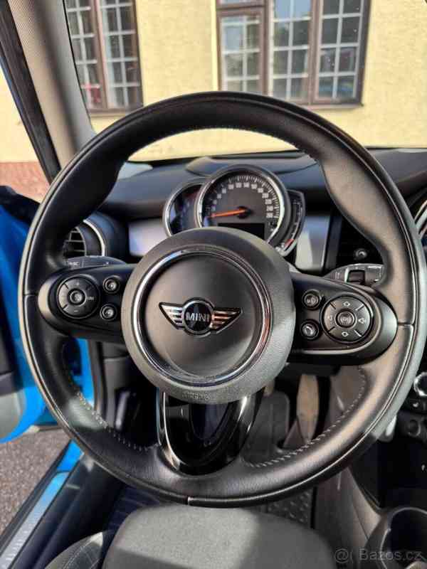 Mini Cooper 2,0 S F55, 5 dveřové - foto 15