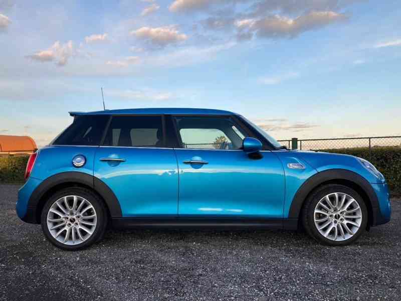 Mini Cooper 2,0 S F55, 5 dveřové - foto 13