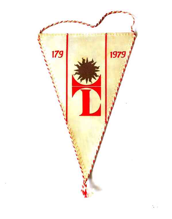 Sběratelské vlaječky Trenčín - foto 2