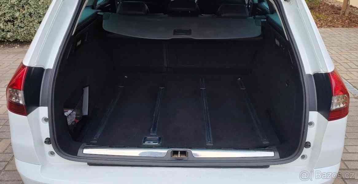 Citroën C5 2,0   HDI, 120KW, Executive, 12/2012 - foto 19