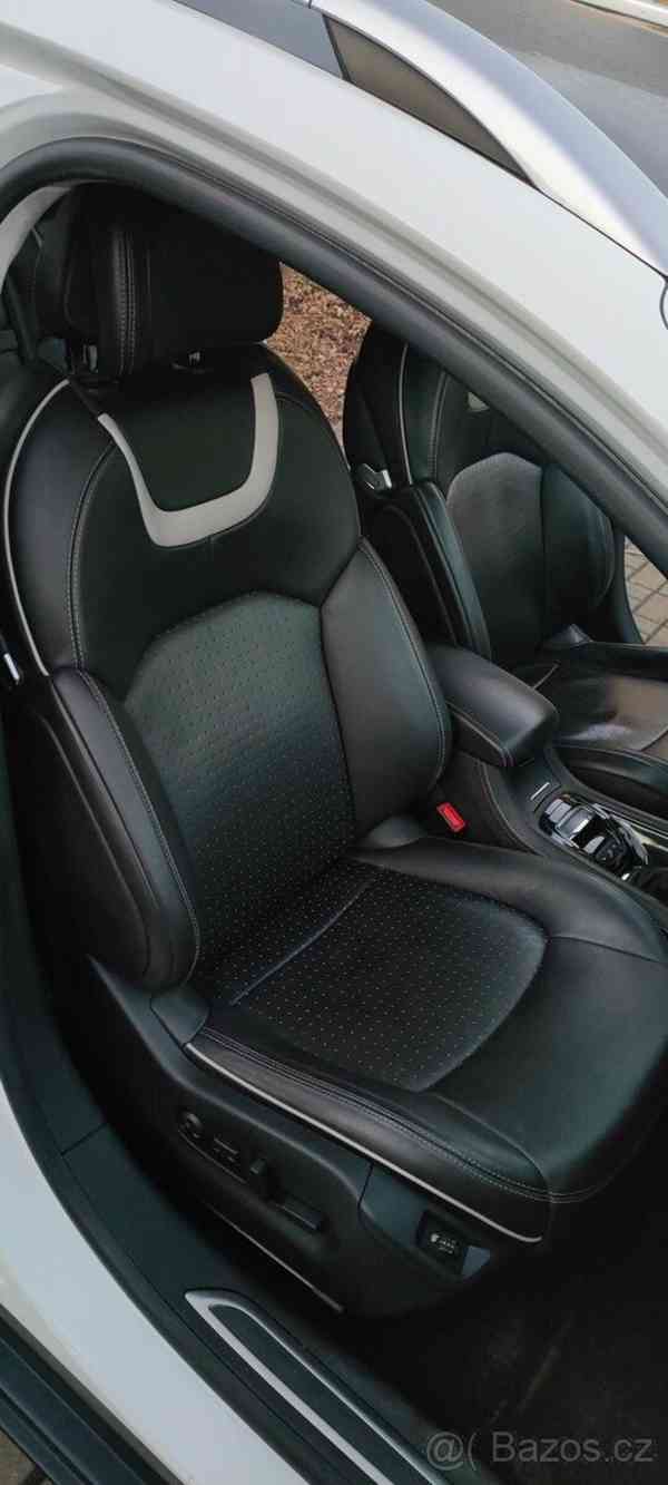 Citroën C5 2,0   HDI, 120KW, Executive, 12/2012 - foto 9