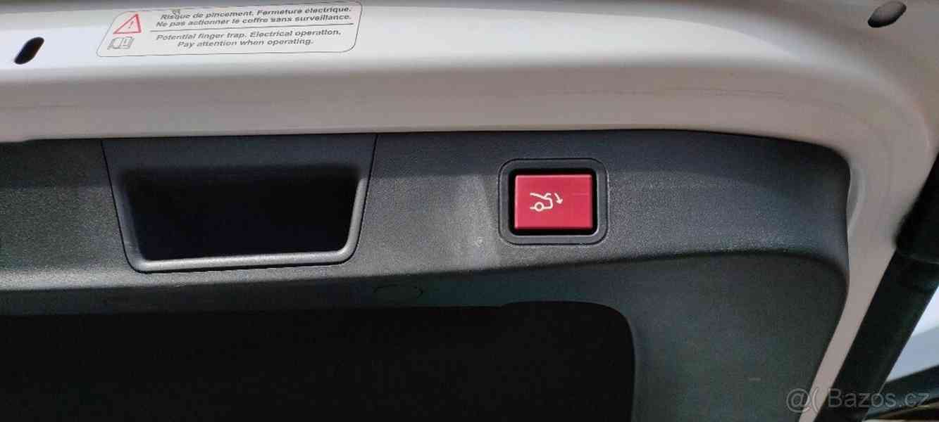 Citroën C5 2,0   HDI, 120KW, Executive, 12/2012 - foto 12