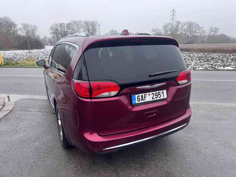 Chrysler Pacifica 3,6 Limited Radar Navi LPG 2017 - foto 5