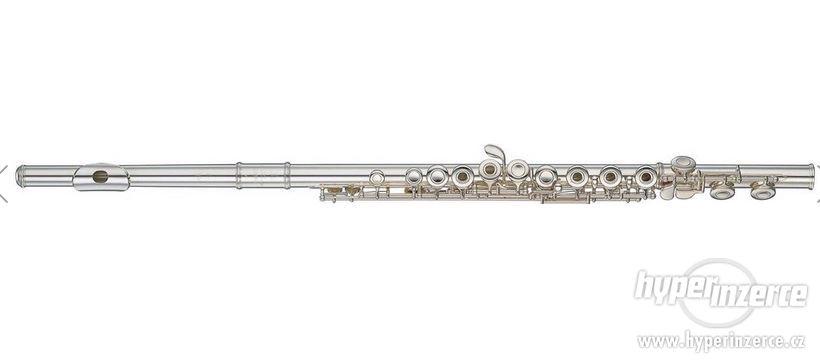 Příčná flétna Yamaha plnně funkční - foto 1