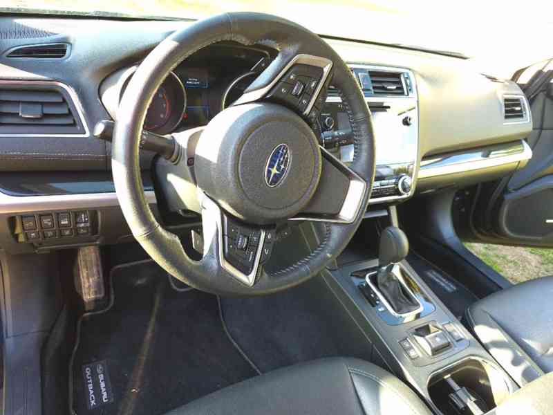Subaru outback 2.5i  - foto 12
