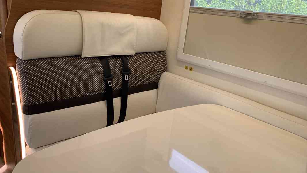 Obytný vůz Elnagh Baron 65 - foto 11