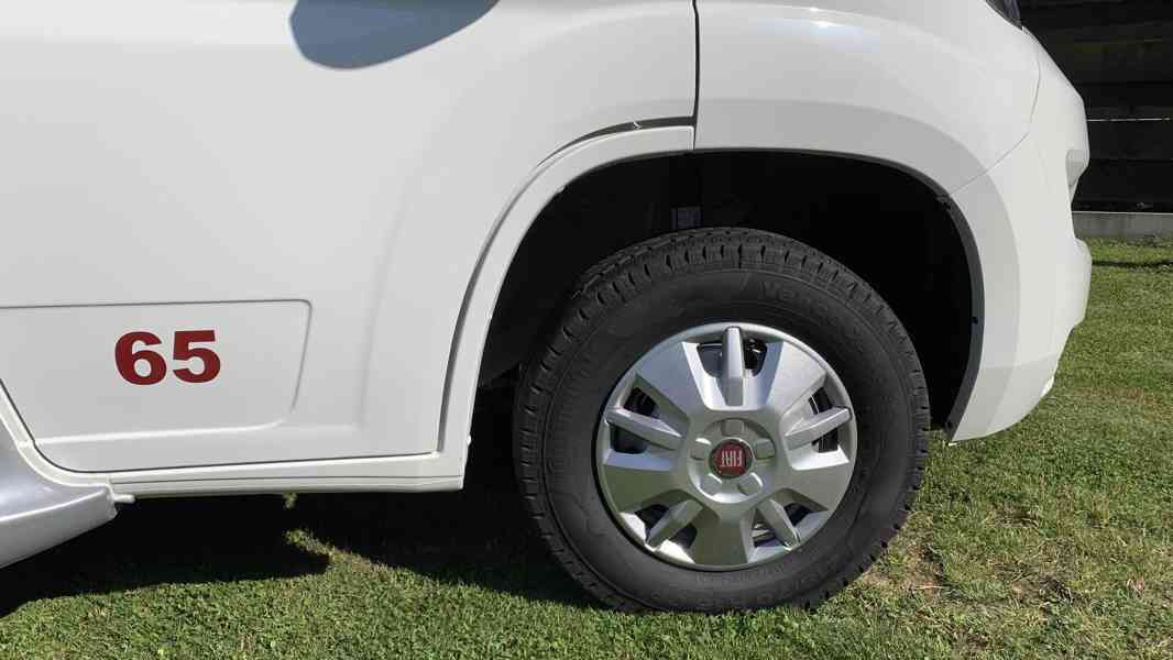 Obytný vůz Elnagh Baron 65 - foto 10