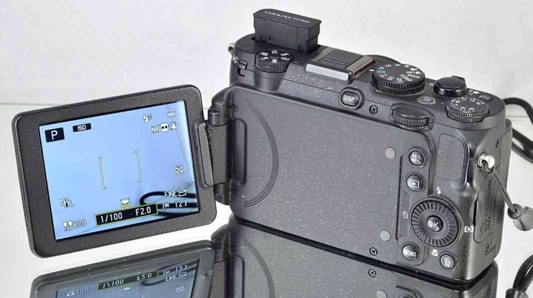 Nikon CoolPix P7700 *7x Op.ZOOM*Full HDV*RAW*BAG - foto 6
