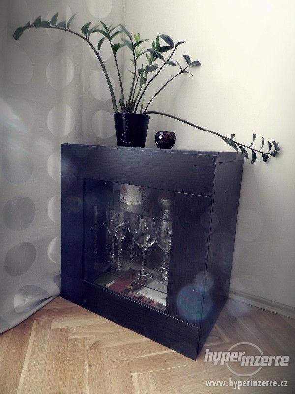 Obývací stěna BESTA IKEA - foto 7