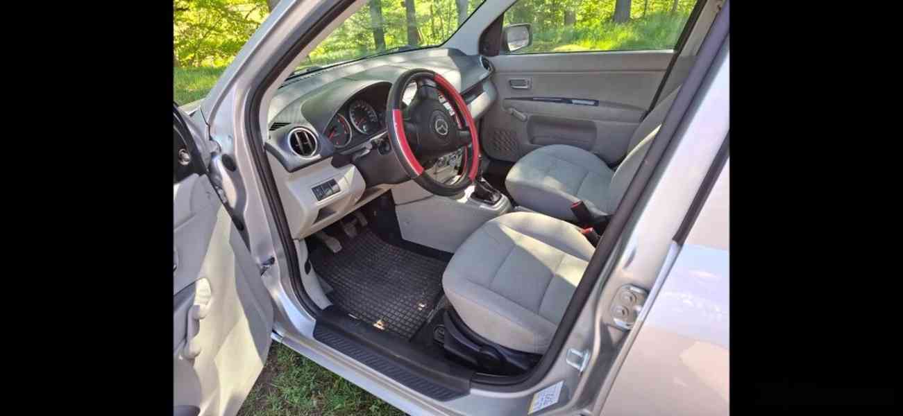 Mazda2 1,25 benzín r.v. 5/2007, 93000 km, spolehlivá - foto 6