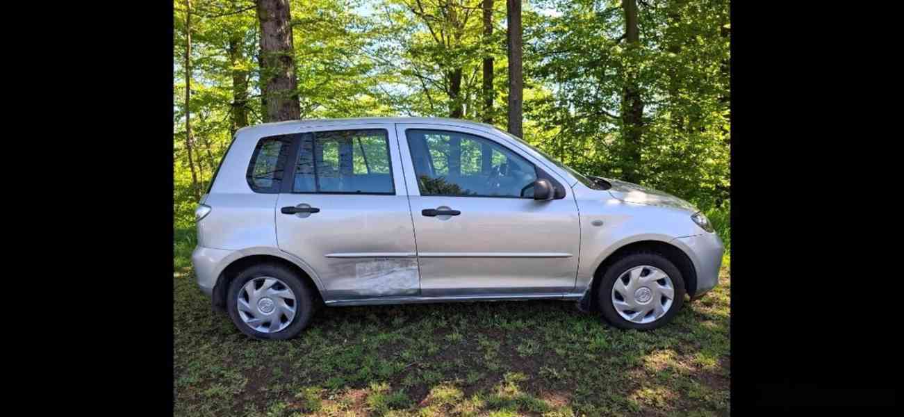Mazda2 1,25 benzín r.v. 5/2007, 93000 km, spolehlivá - foto 5