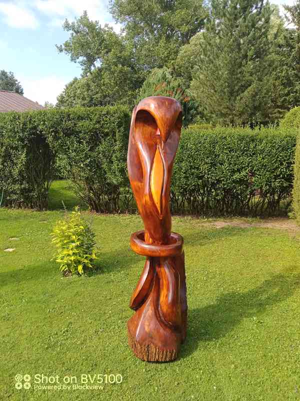 Dřevěné sochy- Abstraktní zvonička - foto 3