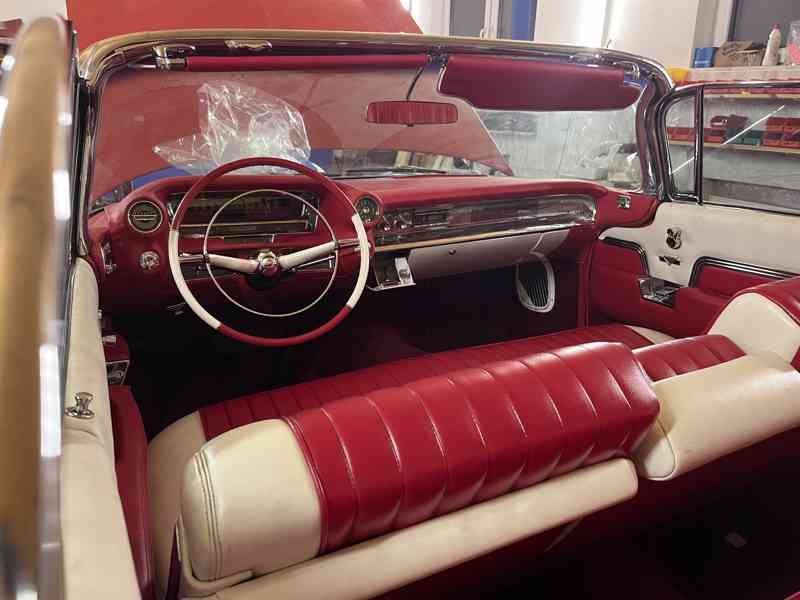 Cadillac 1959 Cabrio - foto 30