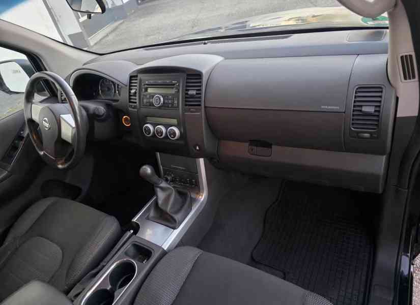 Nissan Pathfinder 2.5 dCi 4x4 140kw - foto 9