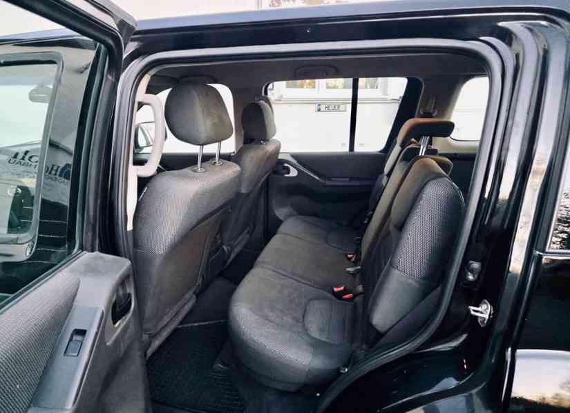Nissan Pathfinder 2.5 dCi 4x4 140kw - foto 19