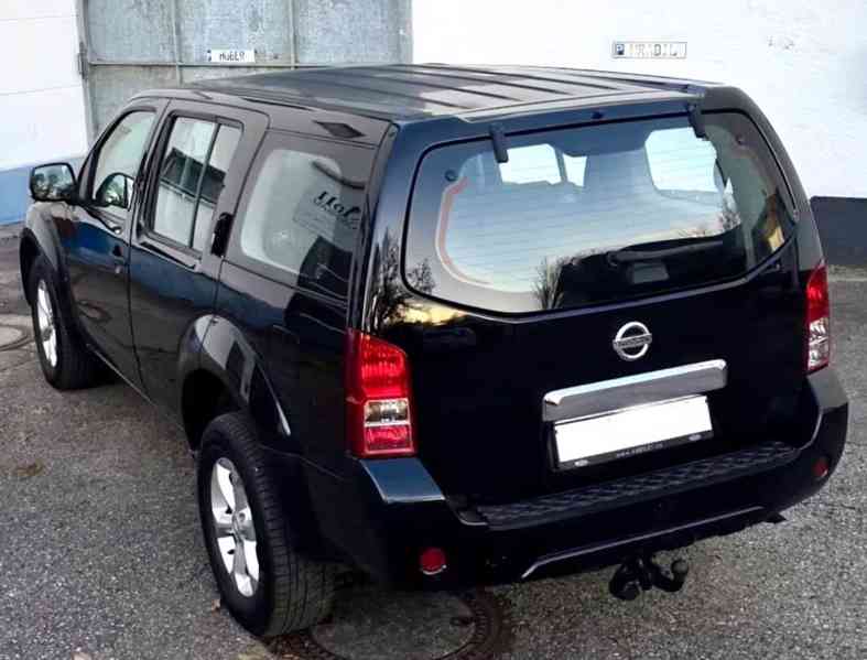 Nissan Pathfinder 2.5 dCi 4x4 140kw - foto 3