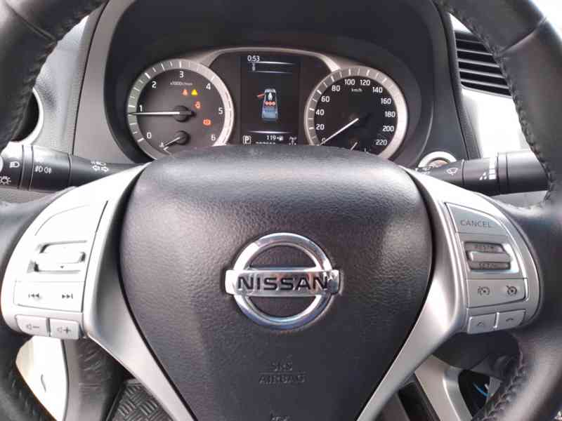 NISSAN NAVARA VP 300 2.3 dCi 4WD DOUBLE CAB - foto 20