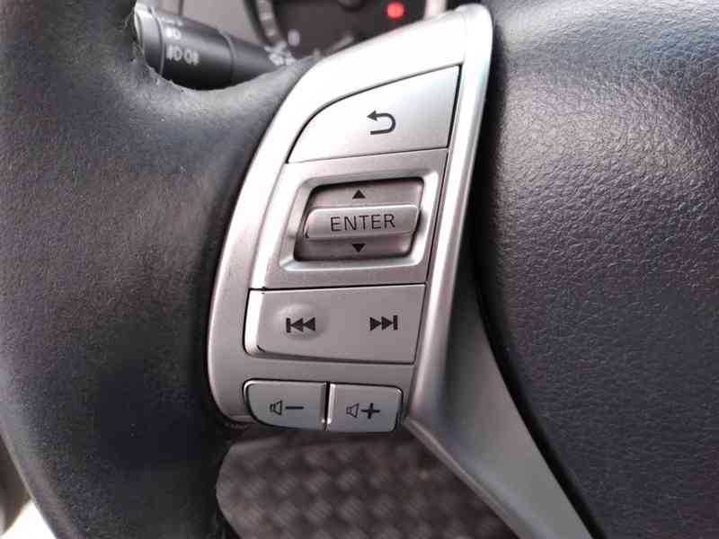 NISSAN NAVARA VP 300 2.3 dCi 4WD DOUBLE CAB - foto 21