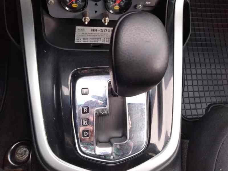 NISSAN NAVARA VP 300 2.3 dCi 4WD DOUBLE CAB - foto 26