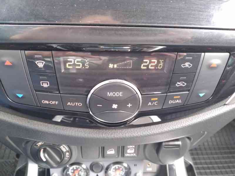 NISSAN NAVARA VP 300 2.3 dCi 4WD DOUBLE CAB - foto 28