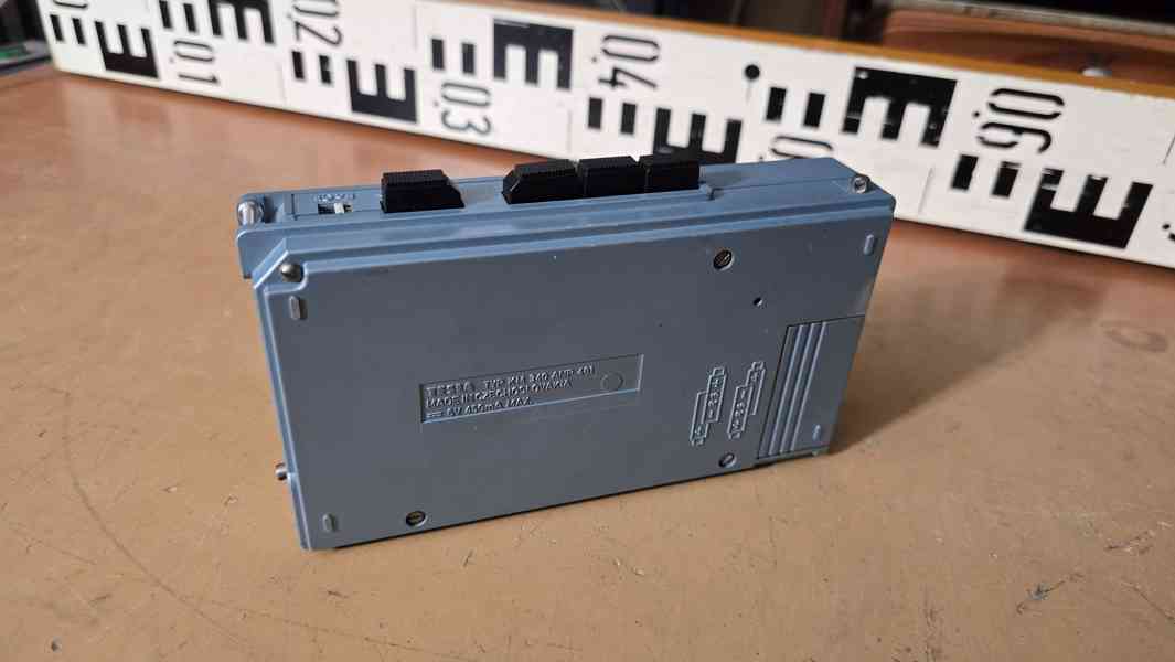 TESLA KM340 walkman - kazetový magnetofon - foto 4