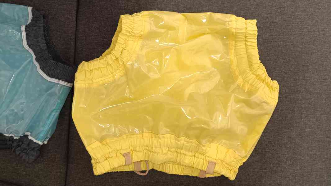 Prodáme nové pvc kalhoty,a plenkové kalhotky ID. - foto 14
