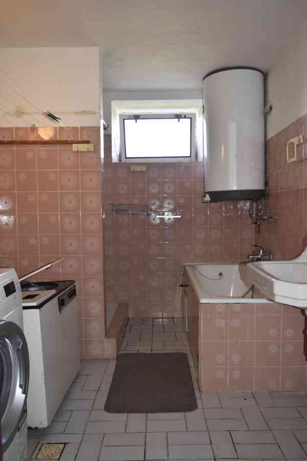 Červený Kostelec - Prodej rodinného domu s pozemkem 1 006 m2 - foto 7