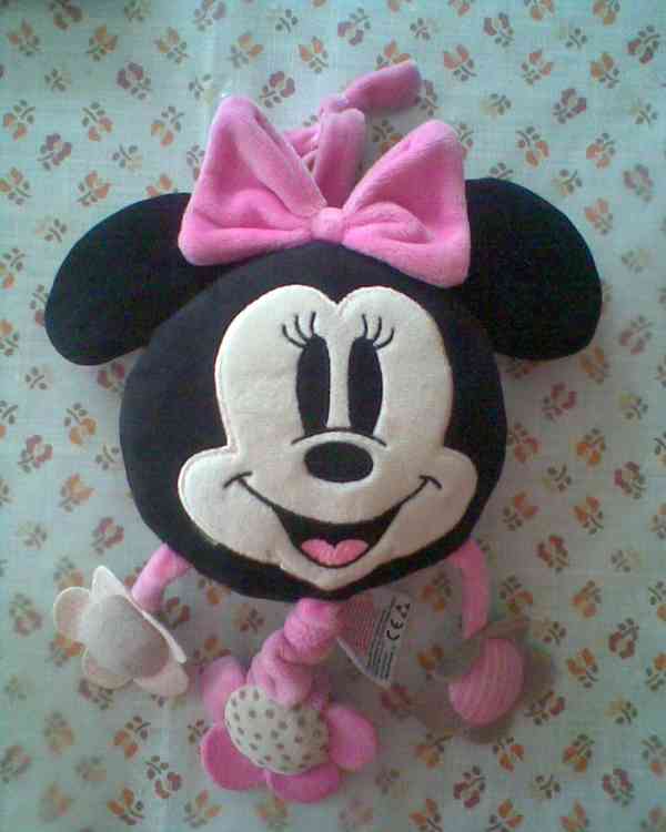 Různé hračky pro holčičku miminko - foto 4