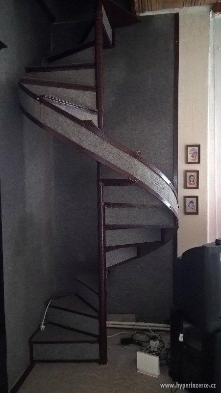 schody - pokojové - foto 2