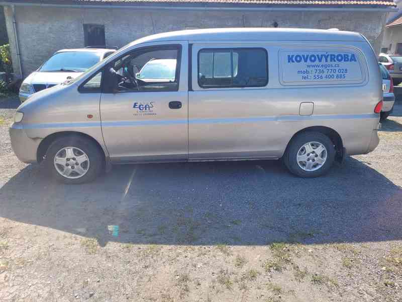 Prodám díly z Hyundai H1 2.5 74kW, rok 2004 - foto 3