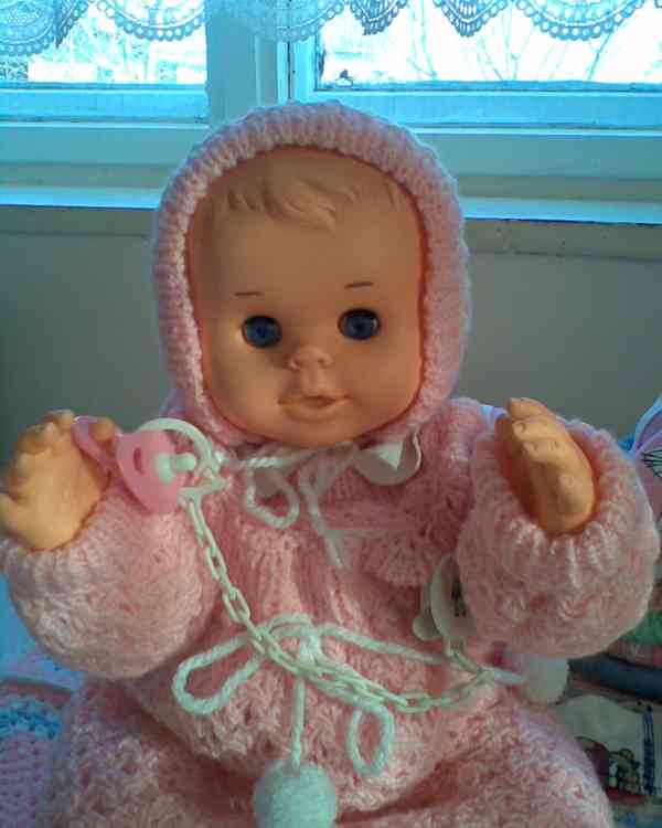 Panenka Hamiro pod stromeček - foto 2