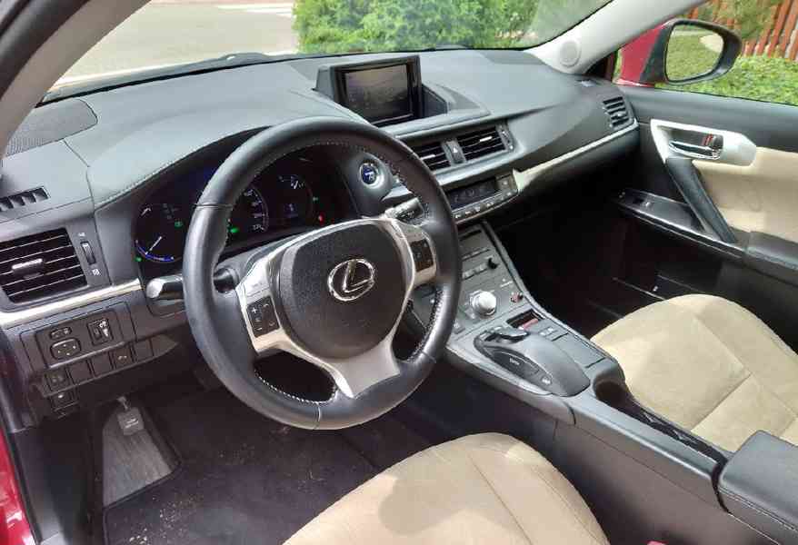 Lexus CT 200h	 - foto 5