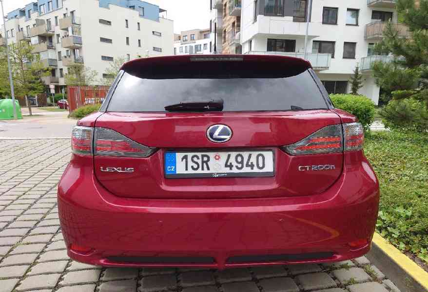 Lexus CT 200h	 - foto 6