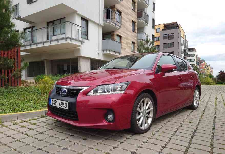 Lexus CT 200h	 - foto 10