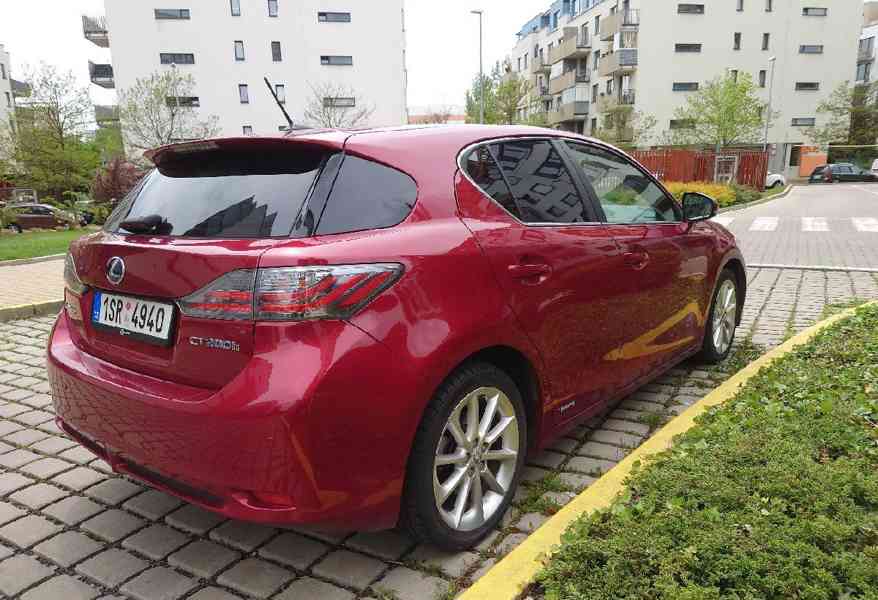 Lexus CT 200h	 - foto 9