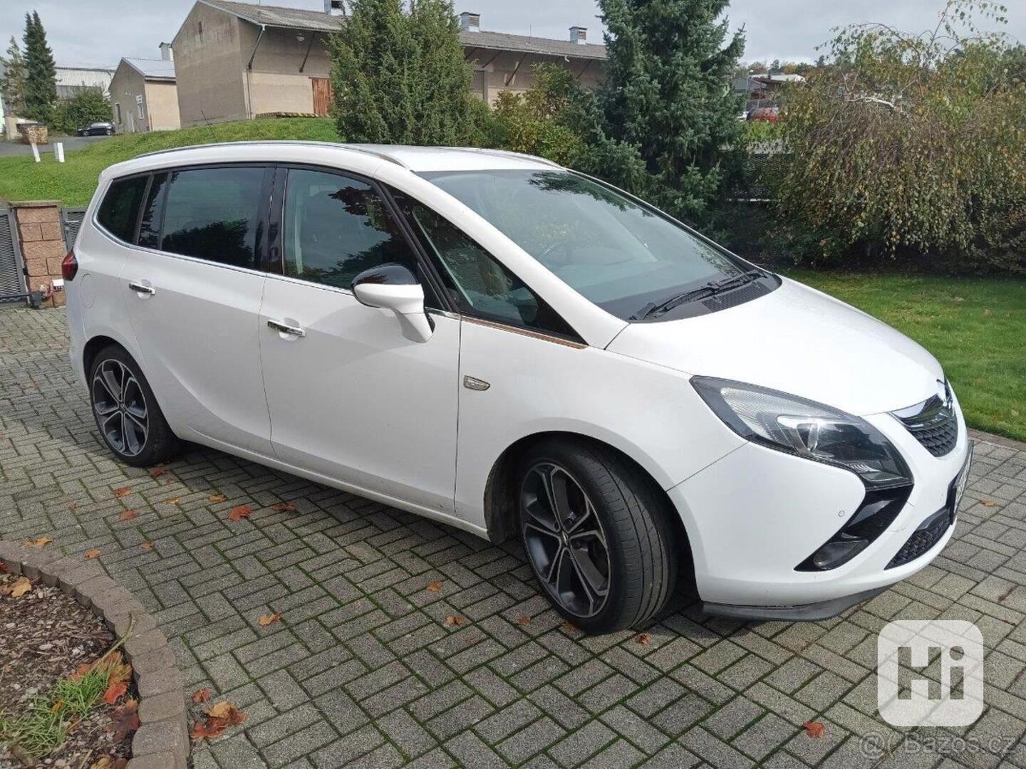 Opel Zafira 2,0 - foto 1