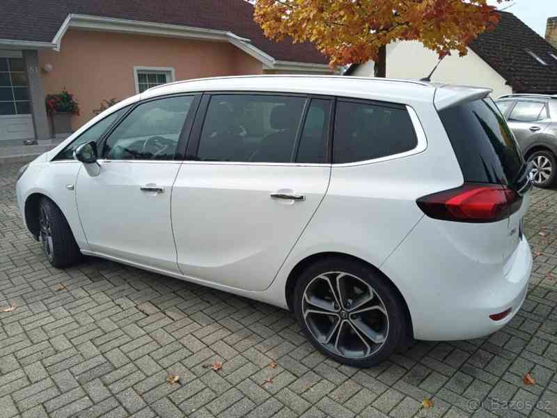 Opel Zafira 2,0 - foto 7