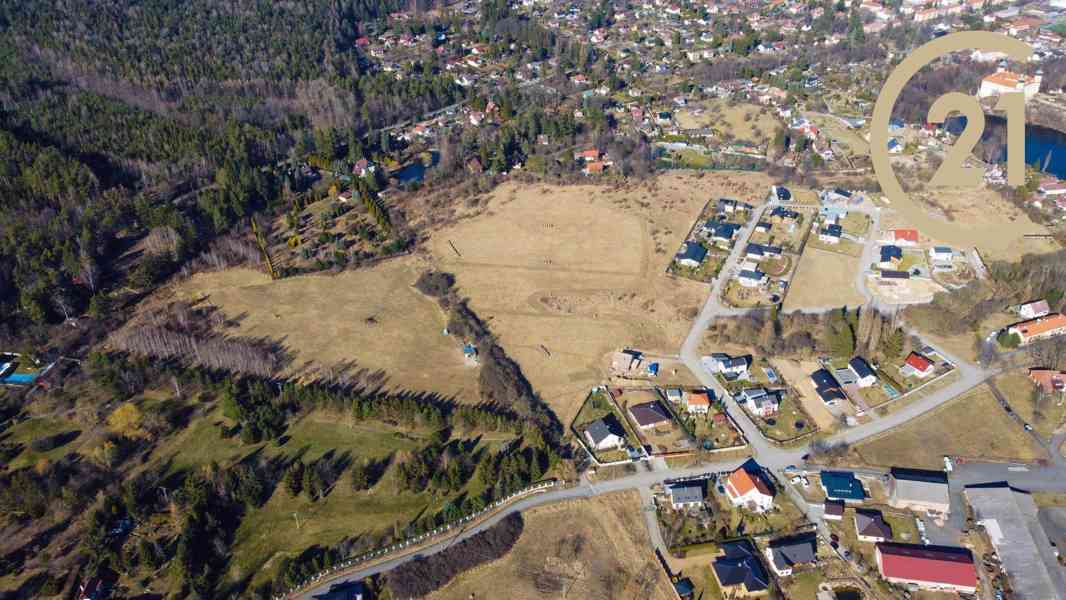 Pozemek k výstavbě RD, o rozloze 79 028 m2 v obci Stříbrná Lhota, okr. Mníšek pod Brdy - foto 2