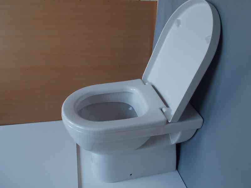 KLOZET JIKA MIO + JIKA MIO SEDÁTKO S POKLOPEM - foto 14