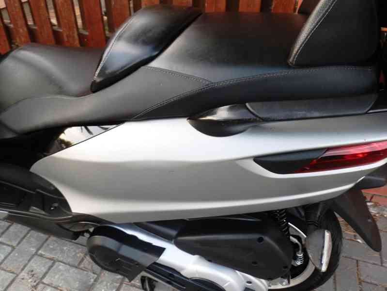 Piaggio MP3 500 LT abs asr - foto 5