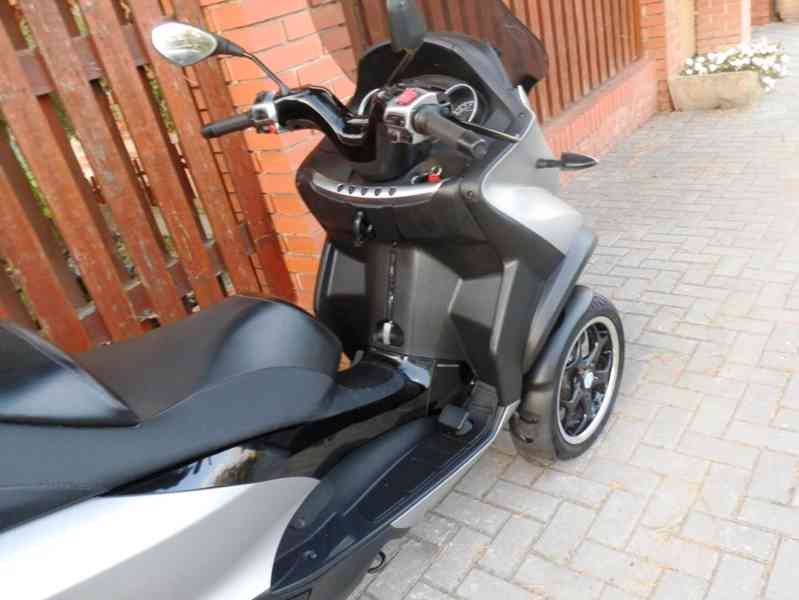 Piaggio MP3 500 LT abs asr - foto 22