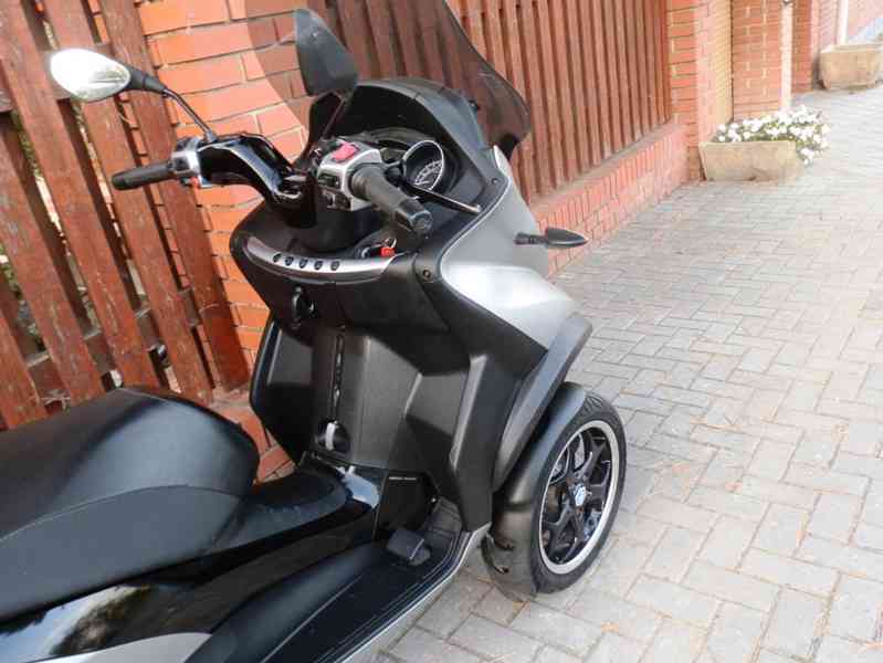 Piaggio MP3 500 LT abs asr - foto 18