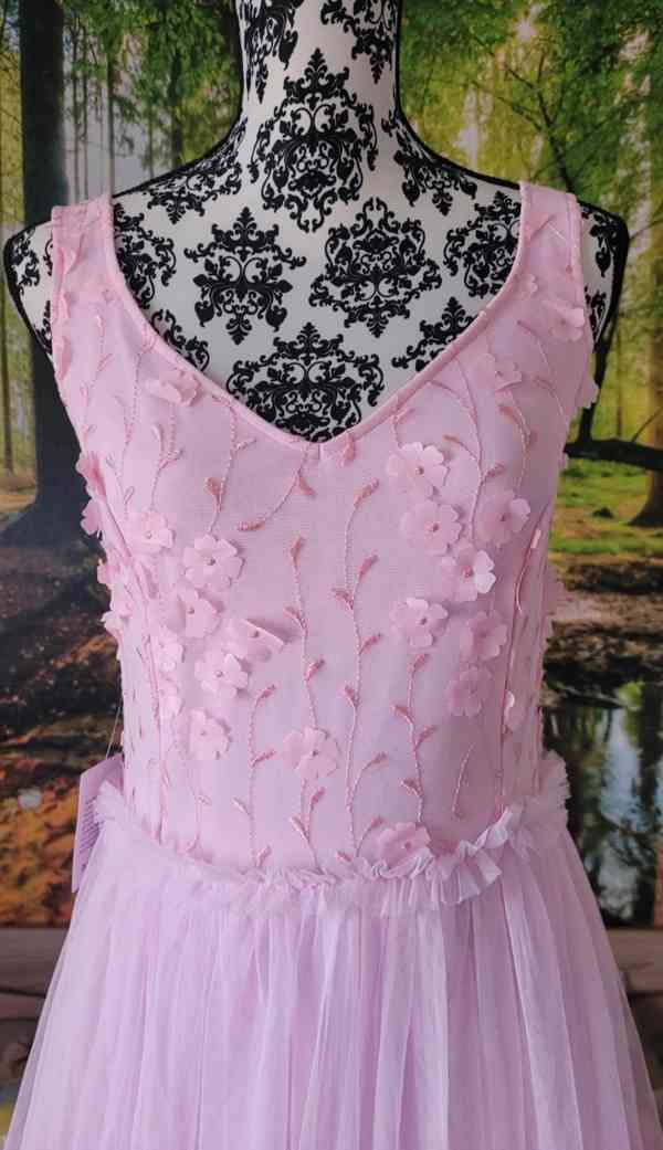 Svatební šaty - foto 3