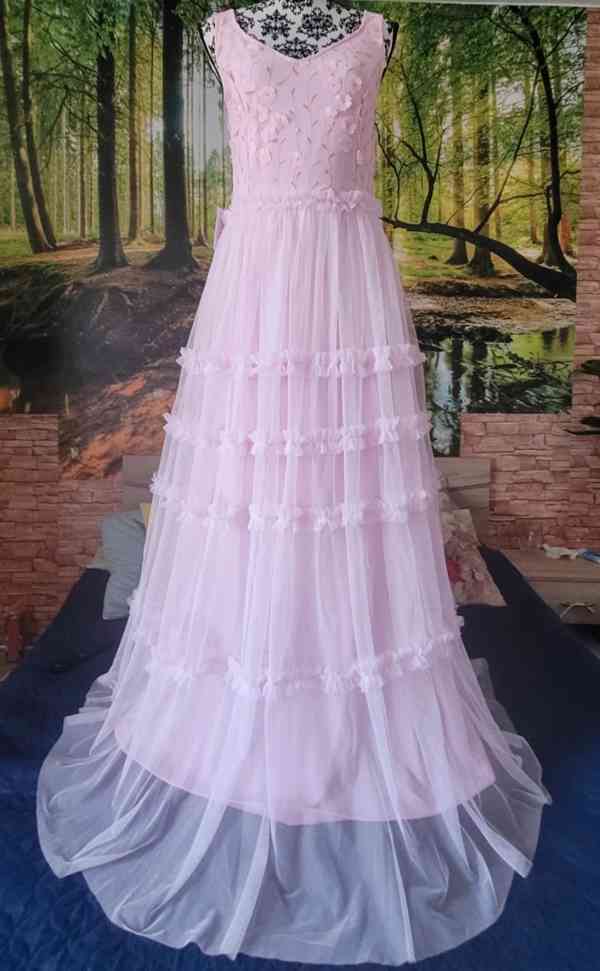 Svatební šaty - foto 2