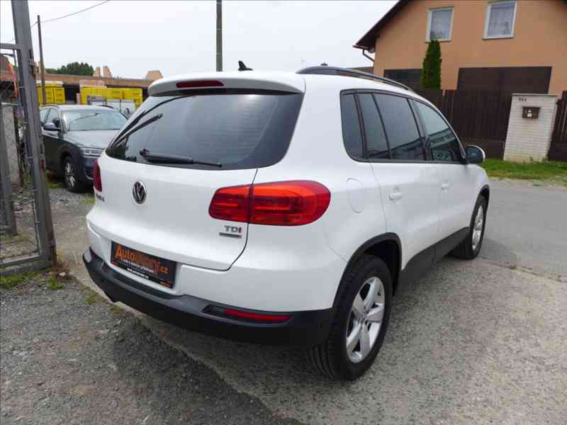 Volkswagen Tiguan 2,0 TDi DIGI AC, PDC, 1.MAJ - foto 3