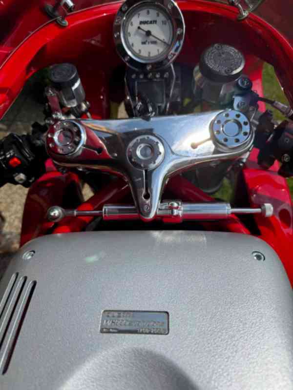 Ducati MH900e , Evoluzione , Mike Hailwood , 2716Km - foto 10