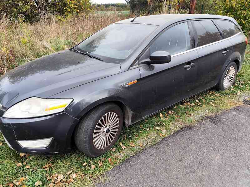 Ford Mondeo combi 2009 - foto 4