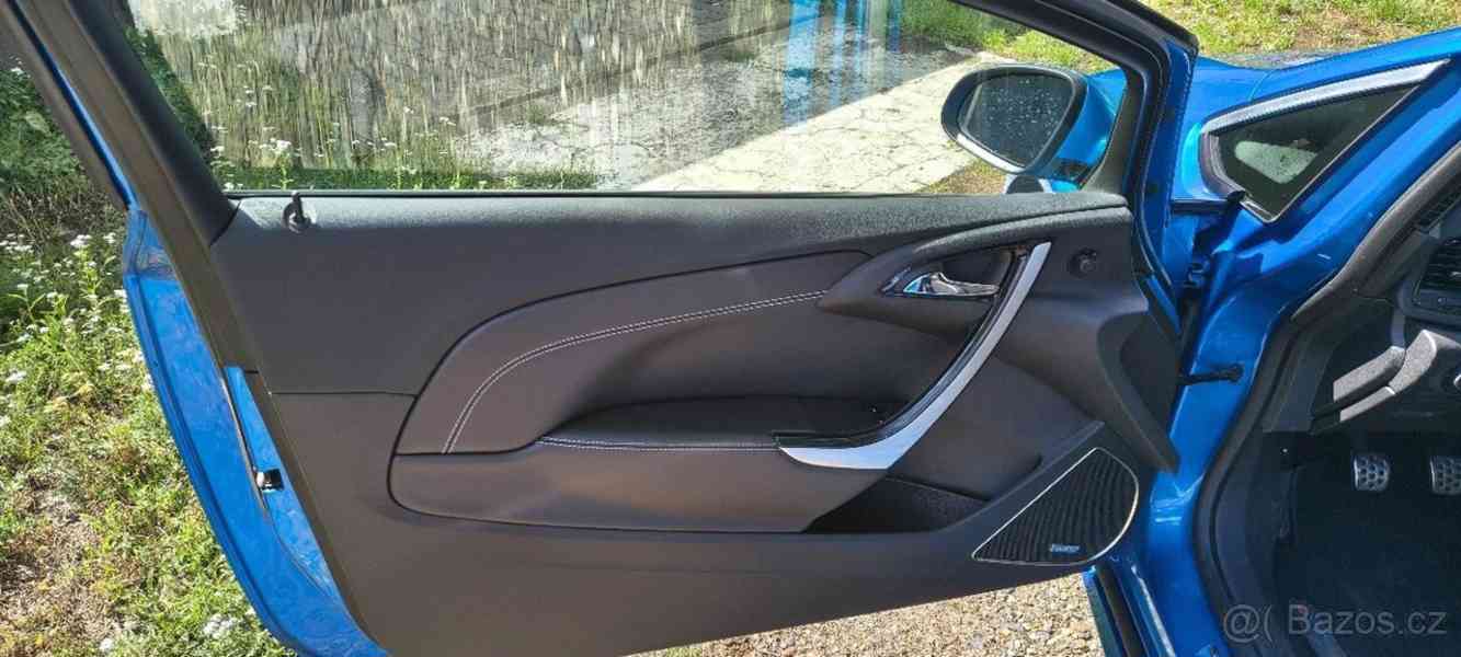Opel Astra OPC - foto 11