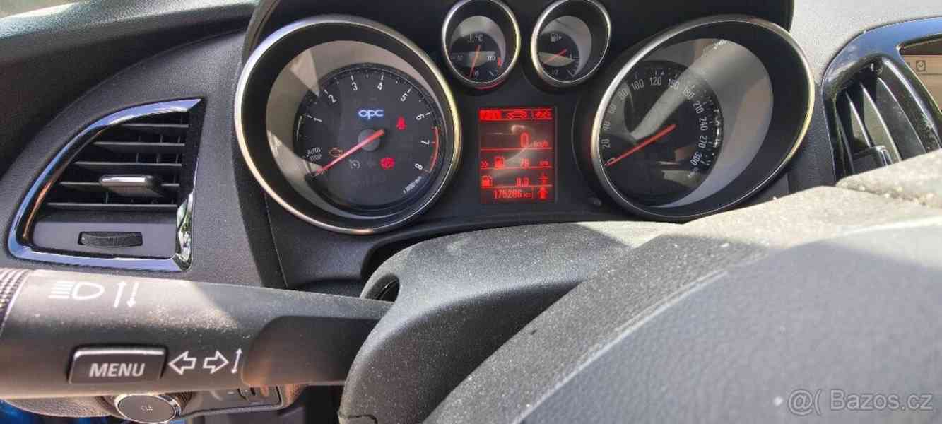 Opel Astra OPC - foto 5