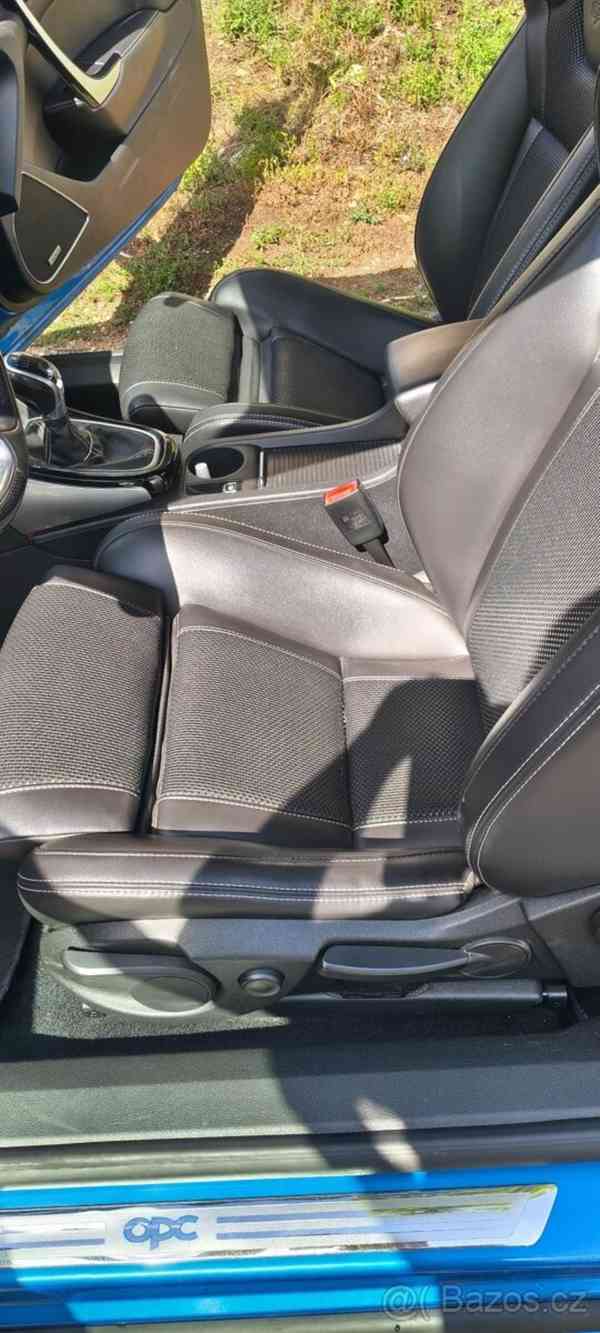 Opel Astra OPC - foto 4